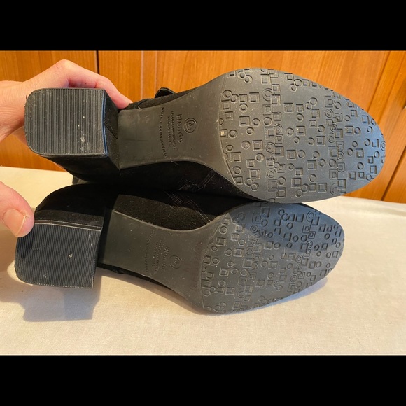 Blondo Daphne Suede Ankle Boots - Picture 7 of 11